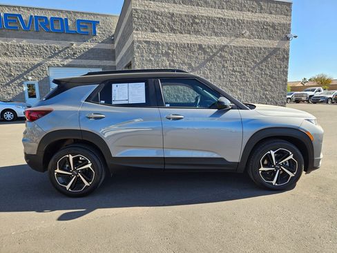 Used 2023 Chevrolet TrailBlazer RS image 6