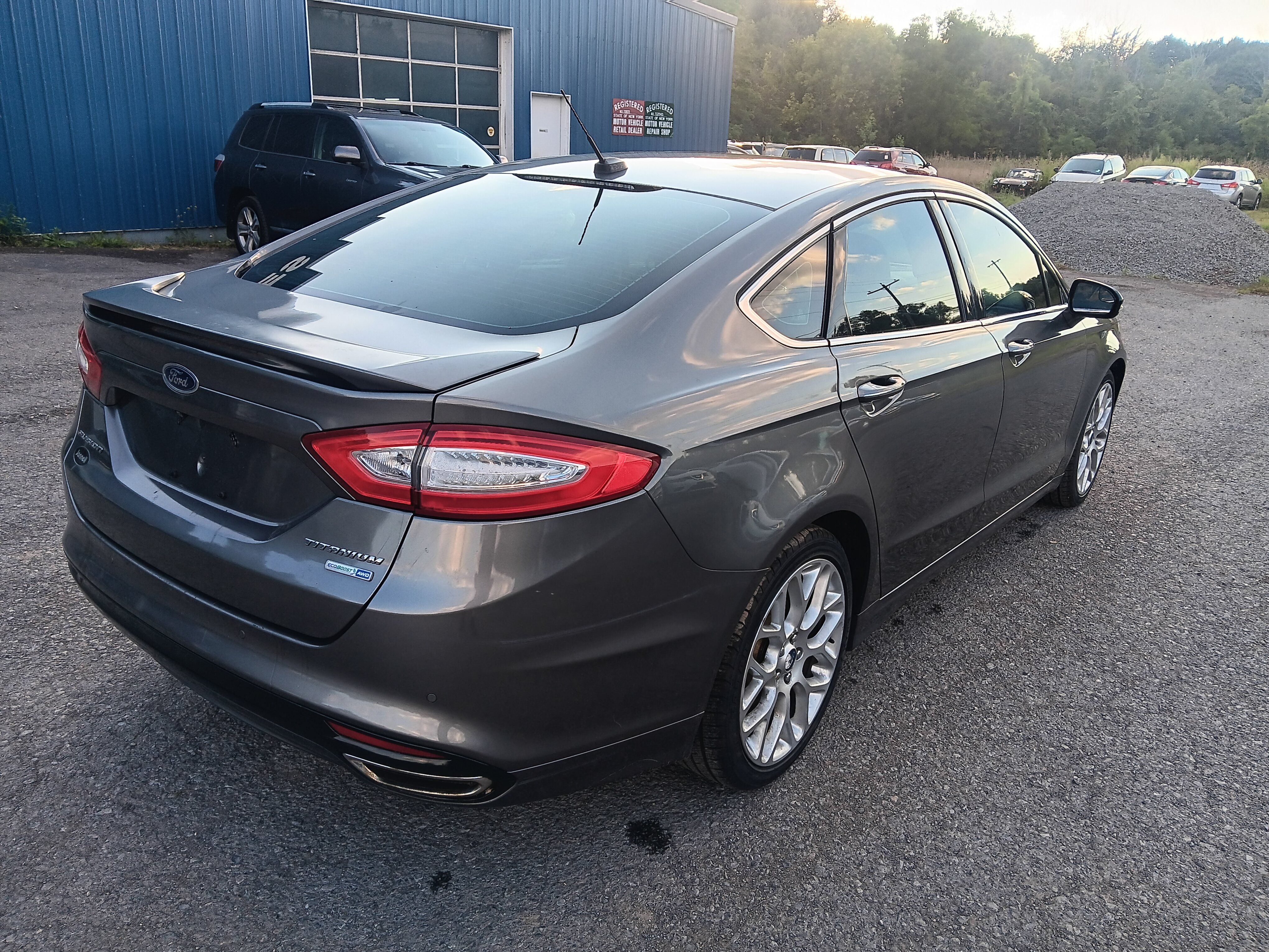 Used 2014 Ford Fusion Titanium AWD/4WD image 5