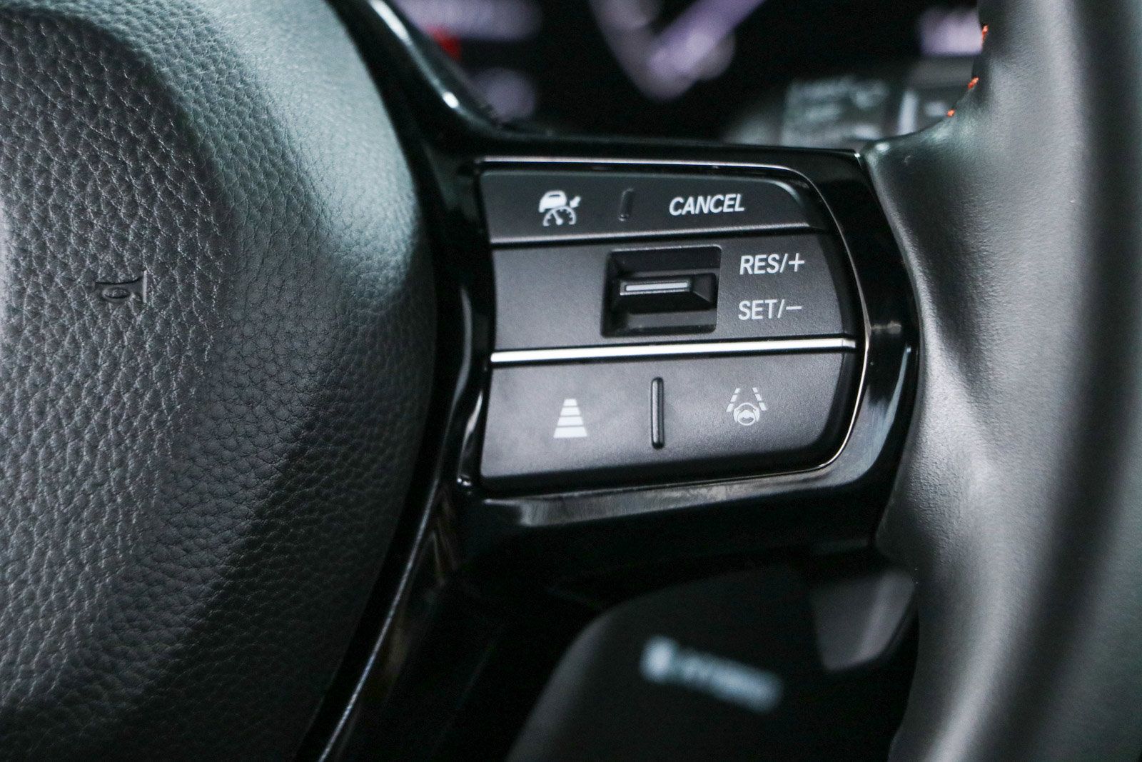 Used 2023 Honda CR-V Sport Touring image 14