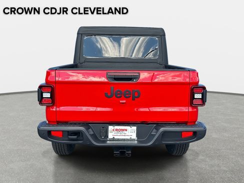 New 2026 Jeep Gladiator Sport image 5