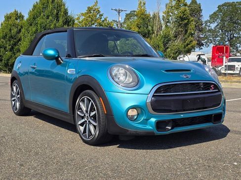 Used 2017 MINI Cooper S FWD image 7