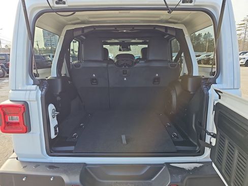New 2026 Jeep Wrangler Unlimited Sahara AWD/4WD image 26