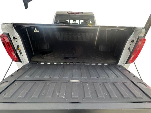 Used 2023 GMC Sierra 1500 Denali w/ Technology Package image 17