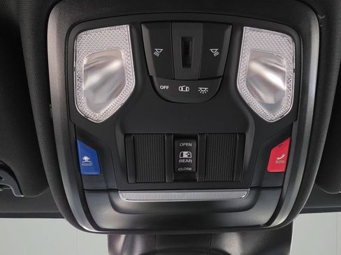 New 2026 RAM 2500 Big Horn AWD/4WD image 28