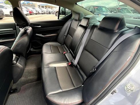 Certified 2024 Nissan Altima 2.5 SR image 19