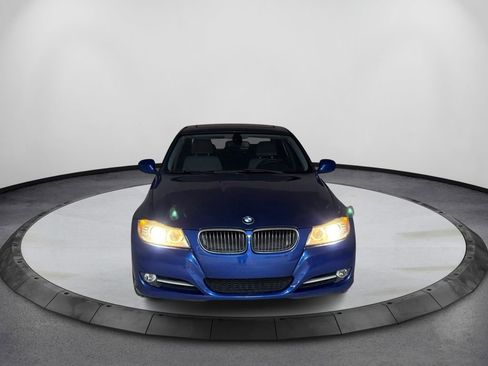 Used 2011 BMW 335i Sedan image 2
