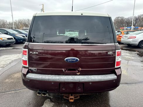 Used 2009 Ford Flex SEL image 6