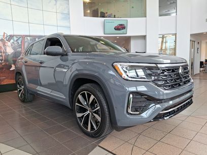 New 2026 Volkswagen Atlas Cross Sport SEL Premium R-Line