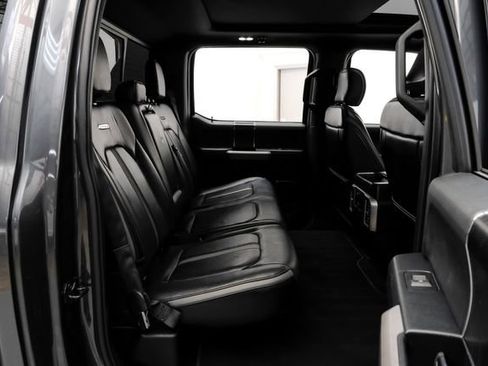 Used 2018 Ford F150 Platinum w/ Equipment Group 701A Luxury AWD/4WD image 36
