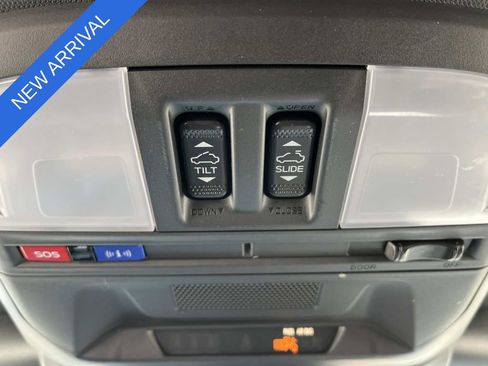 Used 2025 Subaru Crosstrek 2.5i Sport w/ Crosstrek Mirror Package AWD/4WD image 16