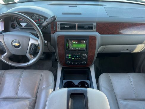 Used 2013 Chevrolet Tahoe LT w/ Luxury Package image 10