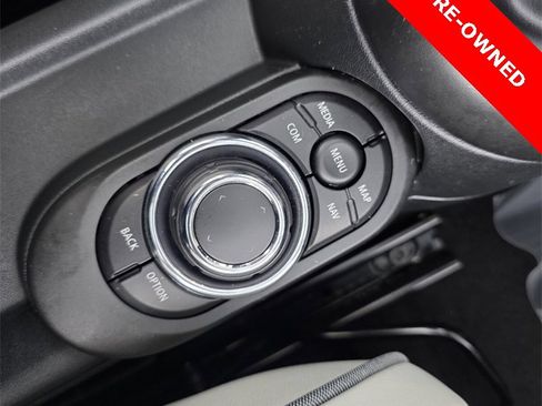 Used 2023 MINI Cooper S image 25