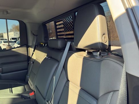 Used 2019 GMC Sierra 1500 Denali w/ Denali Ultimate Package image 9