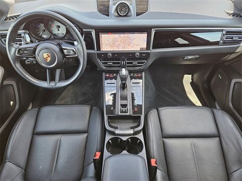 Used 2024 Porsche Macan S image 23