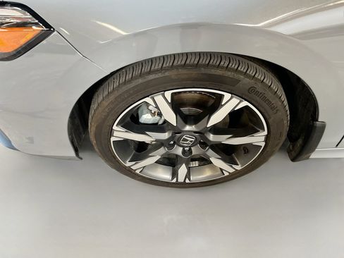 Used 2025 Honda Civic Sport Touring image 31
