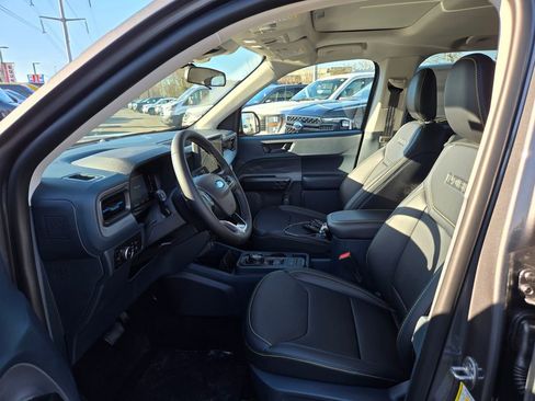 New 2026 Ford Maverick Lobo image 12