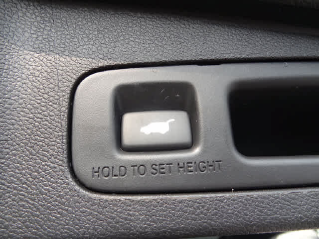 Used 2020 Honda CR-V Touring image 7