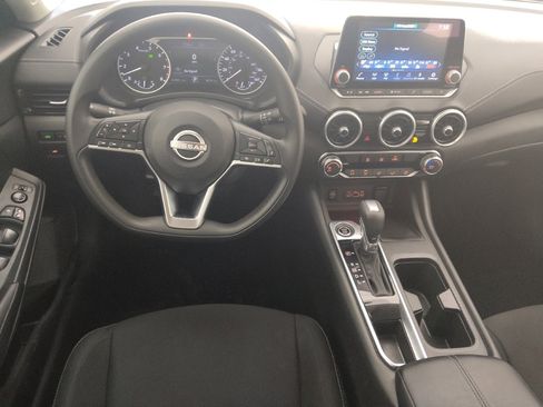 Used 2024 Nissan Sentra SV FWD image 22