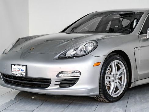 Used 2010 Porsche Panamera S RWD image 56