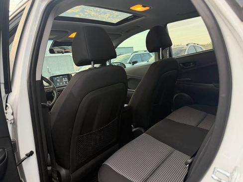 Used 2018 Hyundai Kona SEL w/ SEL Tech Package 02 AWD/4WD image 6