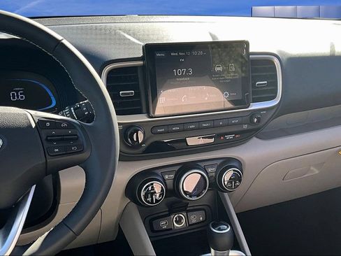 Certified 2026 Hyundai Venue SEL FWD image 7