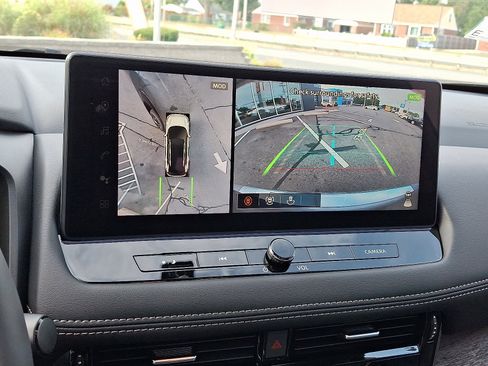 New 2026 Nissan Rogue Platinum w/ Platinum Premium Package image 14