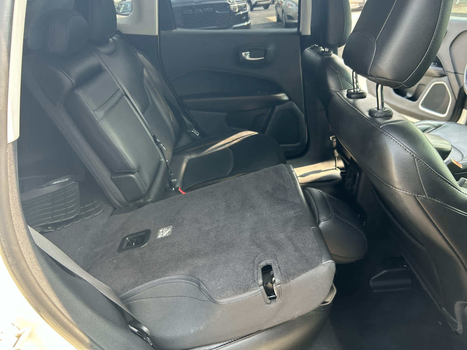 Used 2019 Jeep Compass Limited FWD image 25