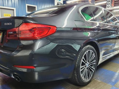 Used 2020 BMW 530i xDrive 530i xDrive Sedan 4D w/ Convenience Package image 3