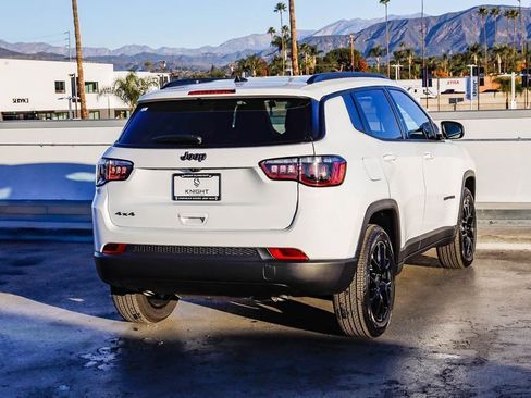 New 2026 Jeep Compass Latitude AWD/4WD image 9