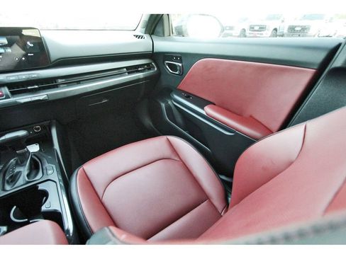 Used 2025 Kia K4 GT-Line w/ GT-Line Premium Package image 13