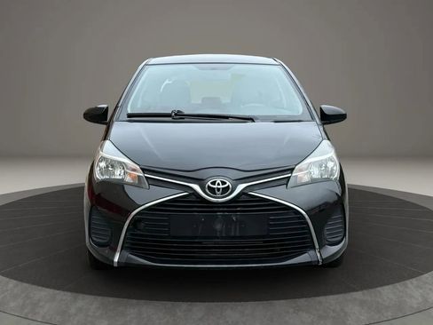 Used 2015 Toyota Yaris LE image 2