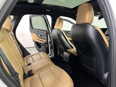 Used 2023 Lincoln Corsair Reserve w/ Equipment Group 201A image 9