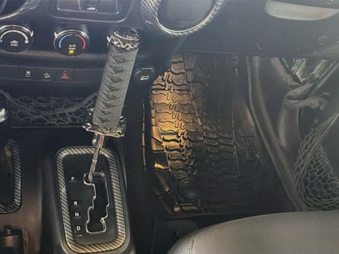 Used 2016 Jeep Wrangler Unlimited Sport w/ Quick Order Package 24S AWD/4WD image 21