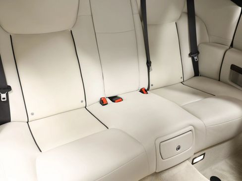 Used 2017 Rolls-Royce Ghost RWD image 94