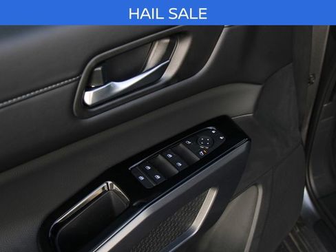 New 2026 Nissan Pathfinder SL AWD/4WD image 12