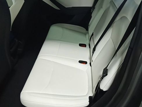 Used 2026 Tesla Model Y Performance AWD/4WD image 10