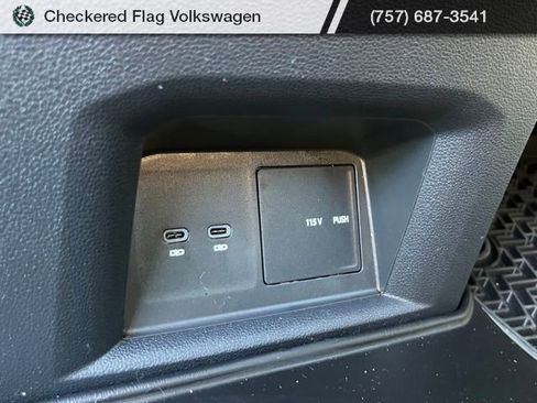 Used 2022 Volkswagen Atlas SE FWD image 27