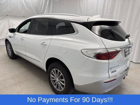 Used 2022 Buick Enclave Essence w/ Trailering Package, 5000 lbs. image 5
