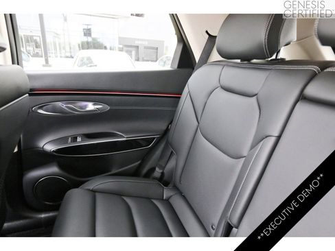 Used 2026 Genesis GV70 2.5T AWD/4WD image 14