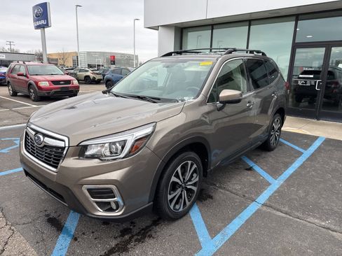 Used 2019 Subaru Forester Limited w/ Popular Package #3 image 1