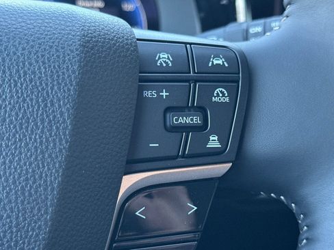New 2026 Toyota Crown Signia AWD/4WD image 28
