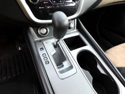 Used 2020 Nissan Murano S w/ Technology Package image 17