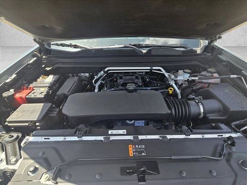 New 2026 Chevrolet Colorado LT w/ LT Convenience Package RWD image 17