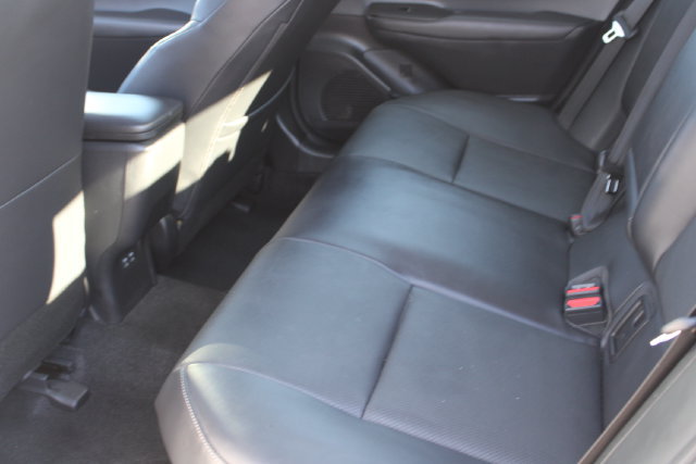 Used 2024 Toyota Prius XLE FWD image 34