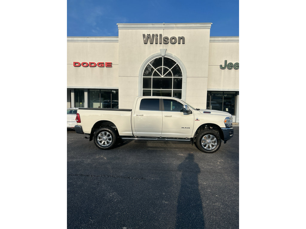 Used 2023 RAM 2500 Laramie AWD/4WD image 1