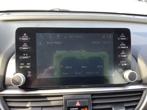 Used 2019 Honda Accord EX-L image 16