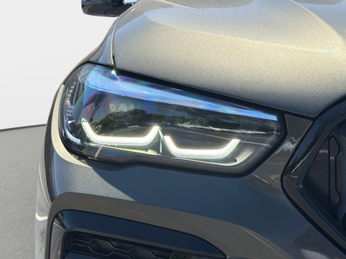 Used 2023 BMW X6 xDrive40i w/ M Sport Package AWD/4WD image 9