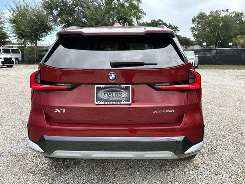 New 2026 BMW X1 xDrive28i w/ Convenience Package AWD/4WD image 4