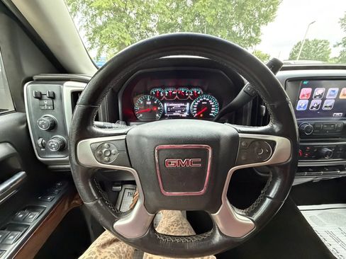 Used 2018 GMC Sierra 1500 SLE w/ SLE Value Package AWD/4WD image 19