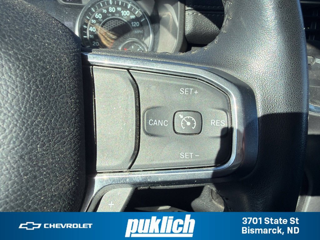 Used 2024 RAM 1500 Laramie AWD/4WD image 9